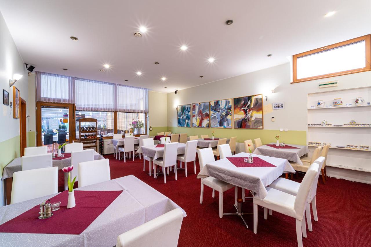 Hotel Artin Bardejov Eksteriør bilde